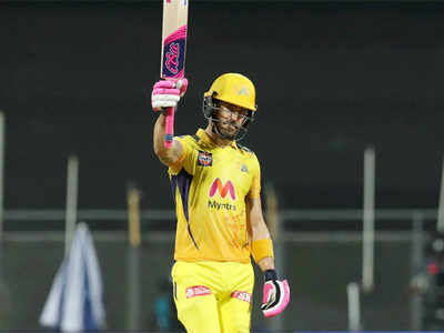 Twitter reacts as Prasidh Krishna gets schooled by Faf Du Plessis after the Indian bowler gives lip service to the batsman