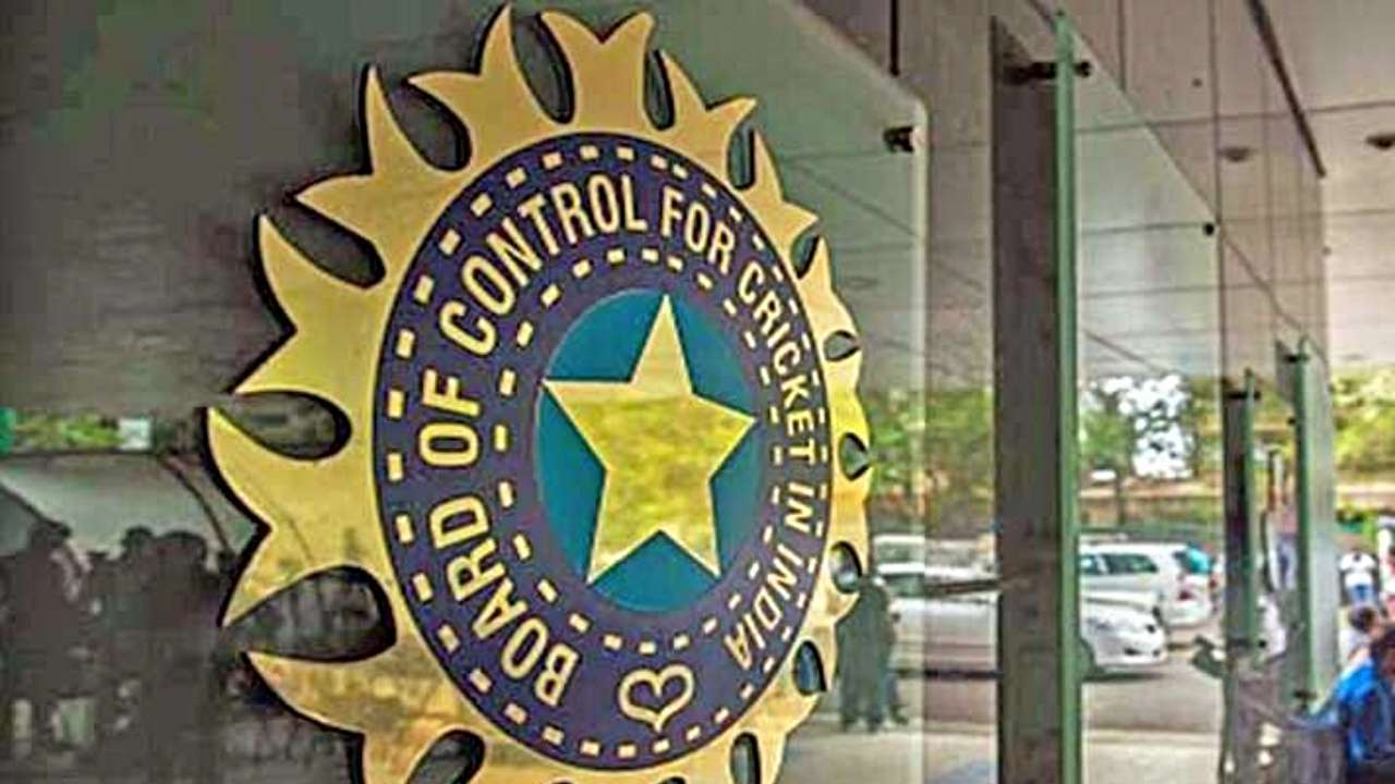 BCCI – Is the Board turning a blind eye to its own while showing largesse to Olympic heroes